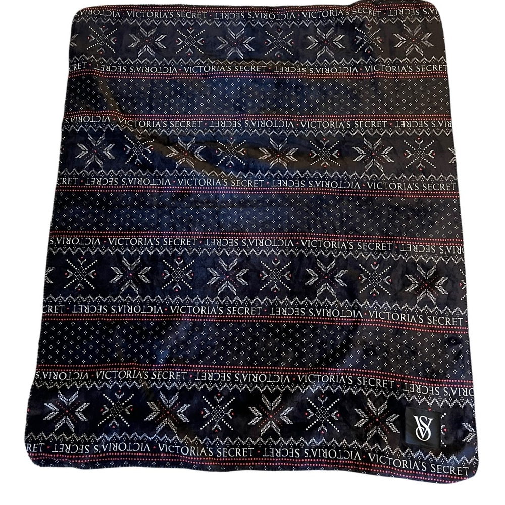 Victoria's Secret Black and White Patterned Throw